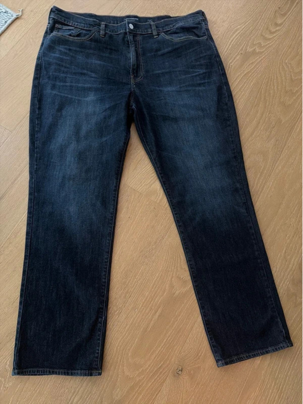 Lucky Brand Men’s Jeans 44x34 Dark Wash Blue Denim Straight Leg